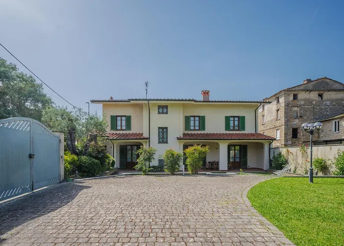 Giuliana By Interhome