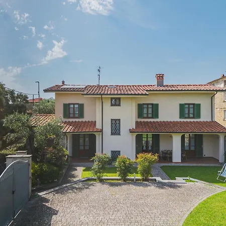 Giuliana By Interhome * Querceta